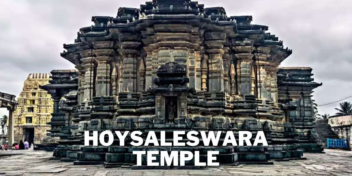 Hoysaleswara Temple, Karnataka: A magnificent ancient temple with intricate carvings and stunning architecture.