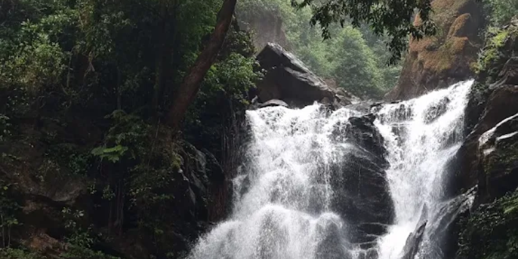 How to Reach Kadambi Falls